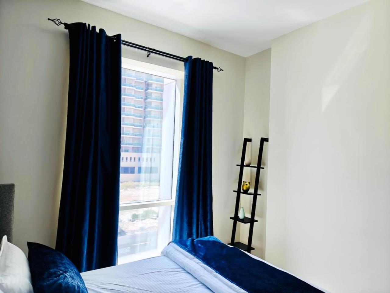 369 Stays- 1 Bedroom Apartment In Sports City Dubai Ngoại thất bức ảnh
