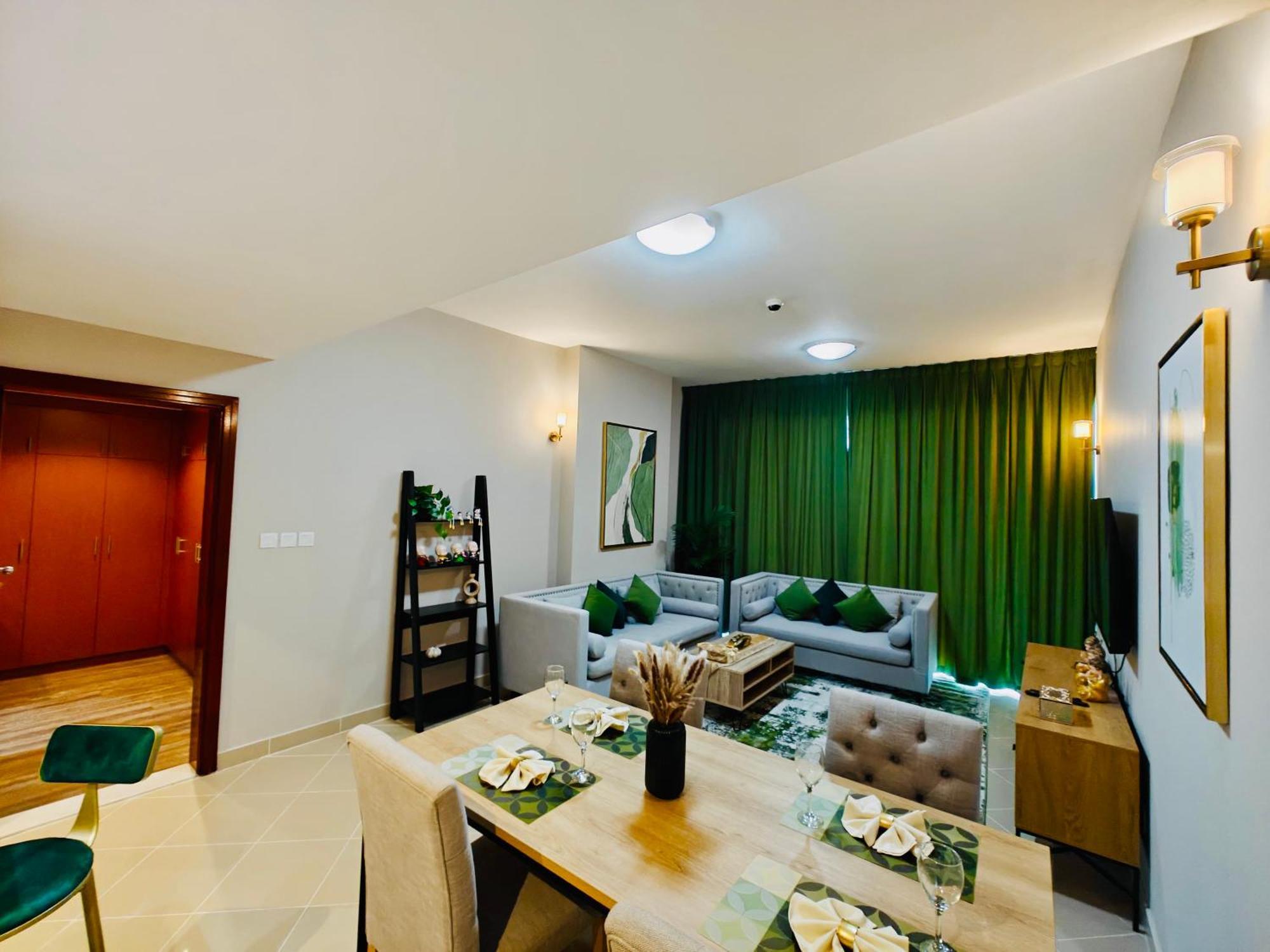 369 Stays- 1 Bedroom Apartment In Sports City Dubai Ngoại thất bức ảnh
