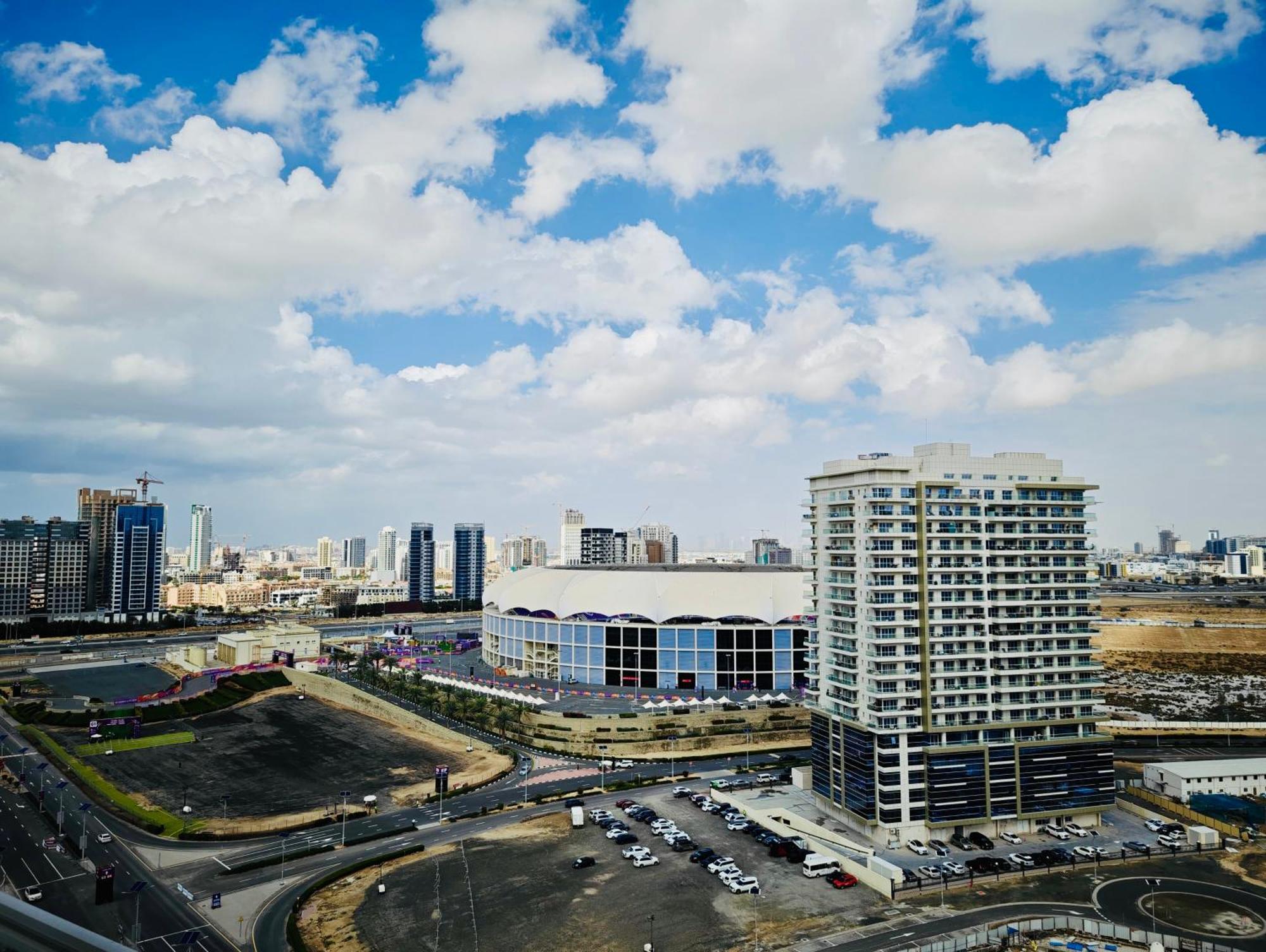 369 Stays- 1 Bedroom Apartment In Sports City Dubai Ngoại thất bức ảnh